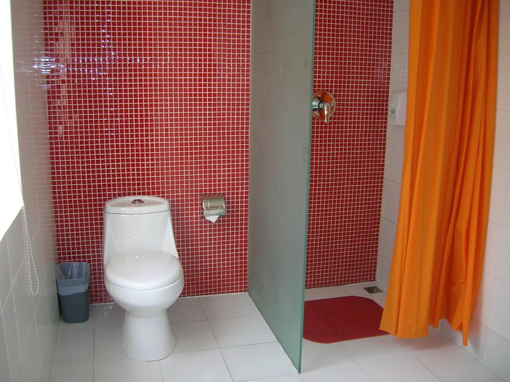 Qingdao Renjia Bussiness Hotel Kamer foto